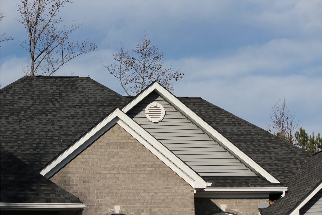 What Affects Roof Repair Prices in Miami